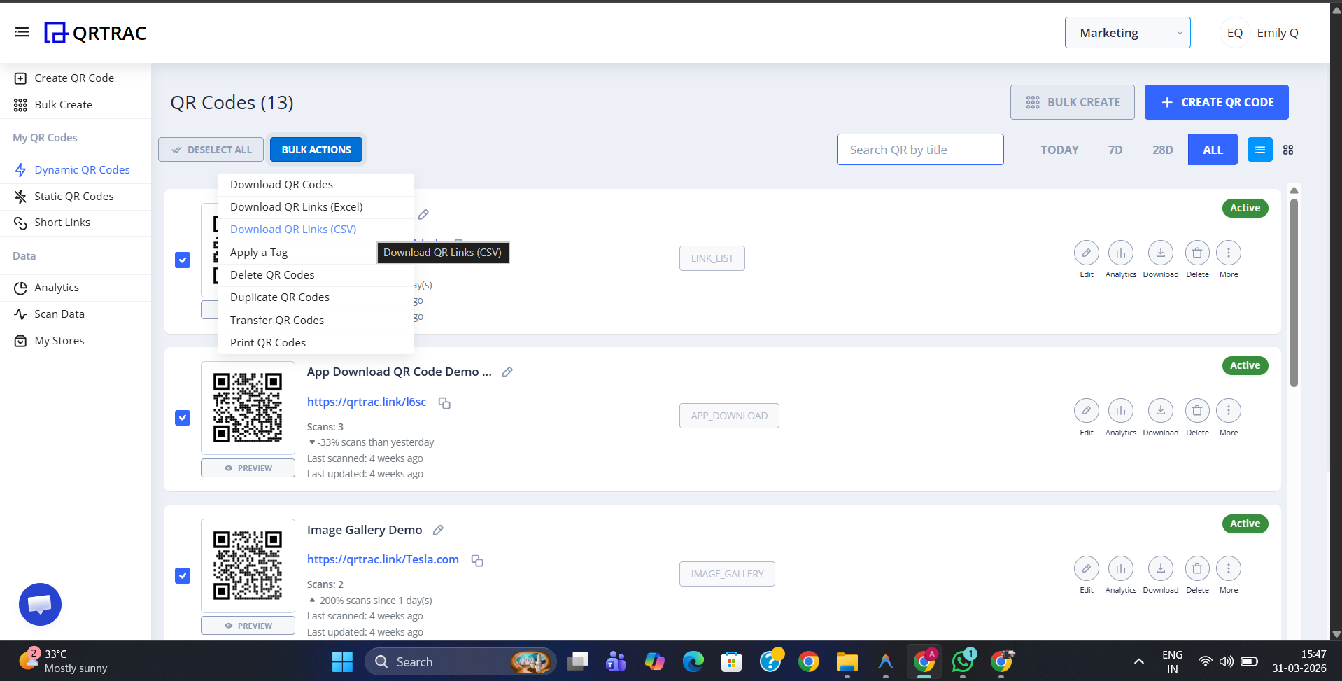 Bulk Actions dropdown menu open with Download QR Links CSV option