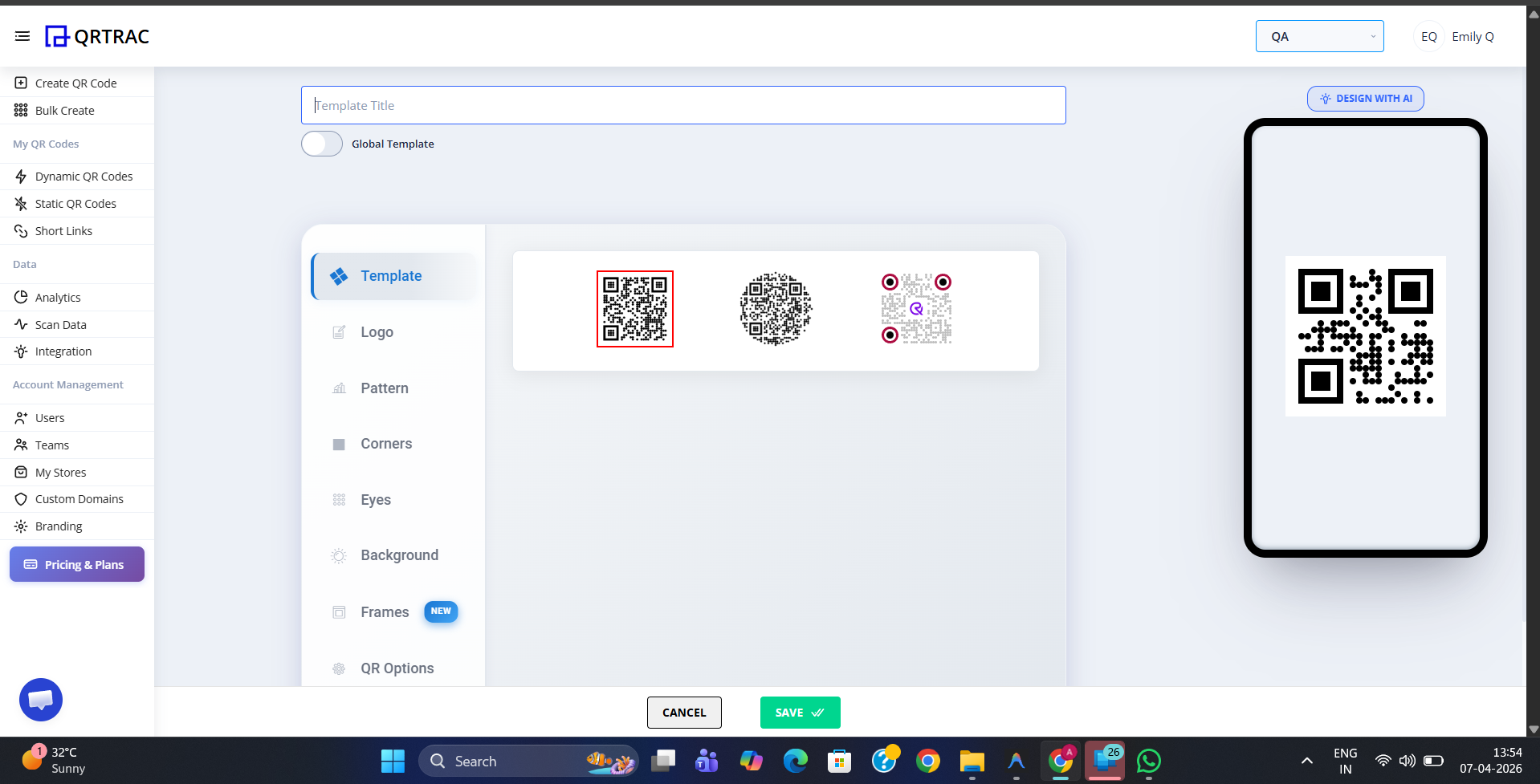 QR Template editor showing design options on the left and a live QR code preview on the right